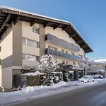 Egger Appartement *