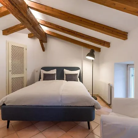 Egger Apartment