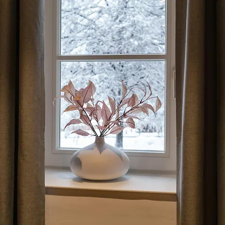 Egger Apartment *